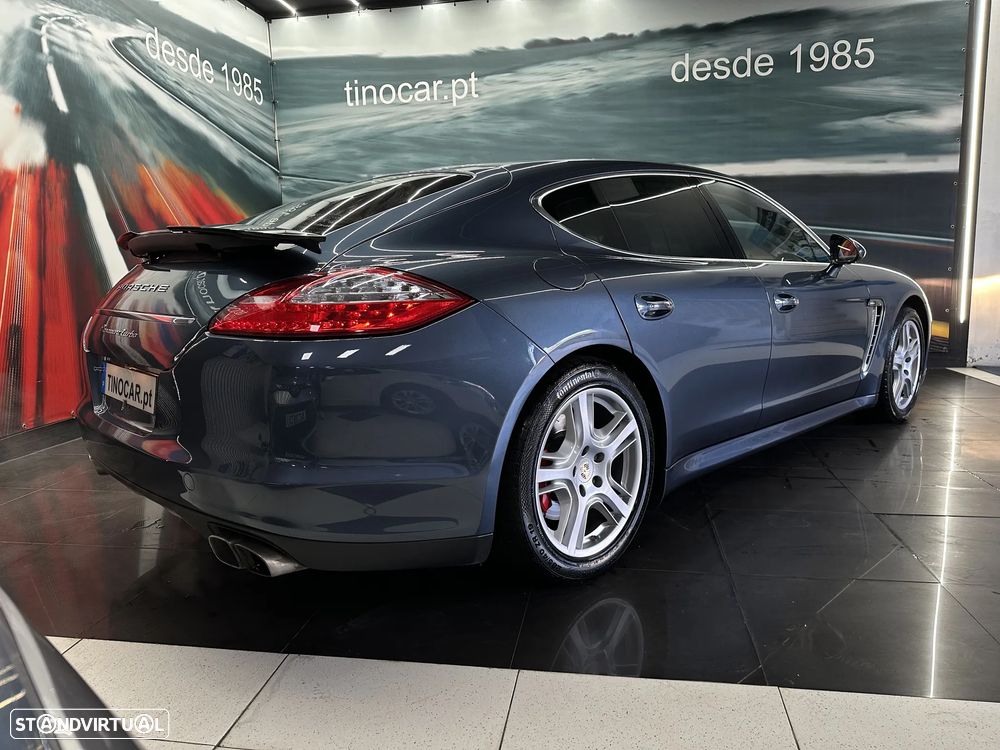 Porsche Panamera Turbo PDK - 7