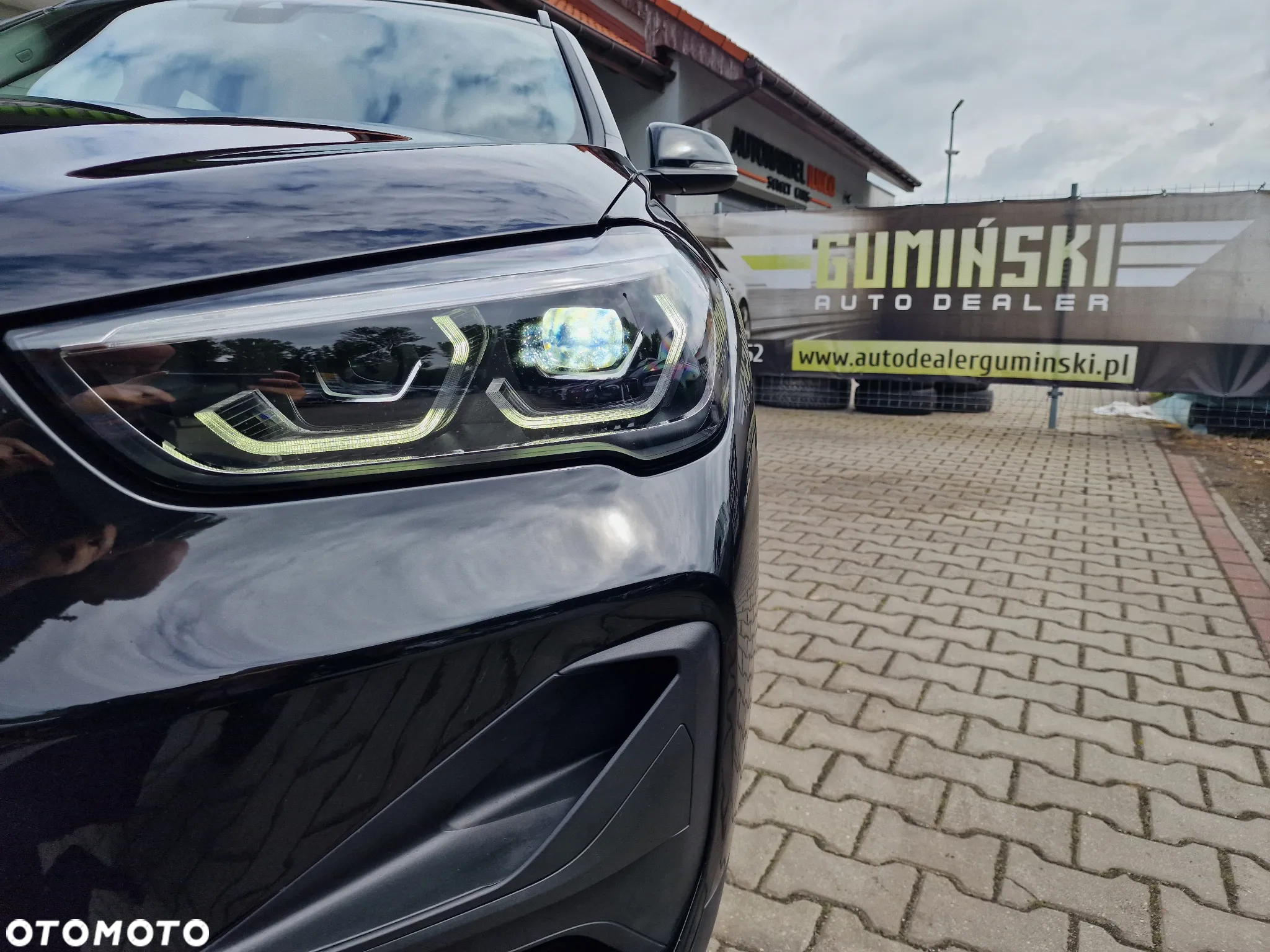 BMW X1 sDrive20i - 13