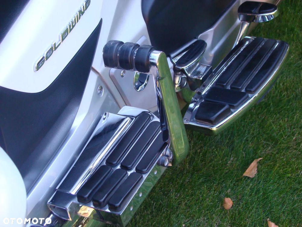 Honda GL - 25