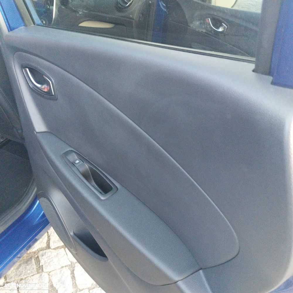 Renault Captur 1.3 TCe Initiale Paris EDC - 46