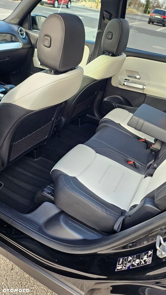 Mercedes-Benz GLB 200 d AMG Line 8G-DCT - 25