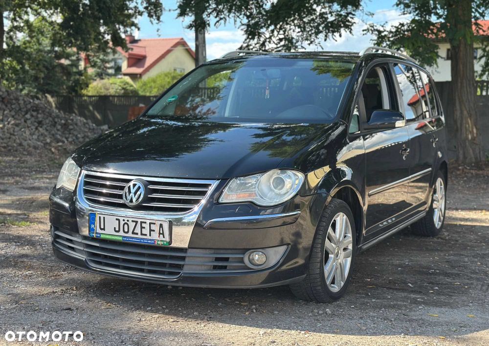 Volkswagen Touran - 2