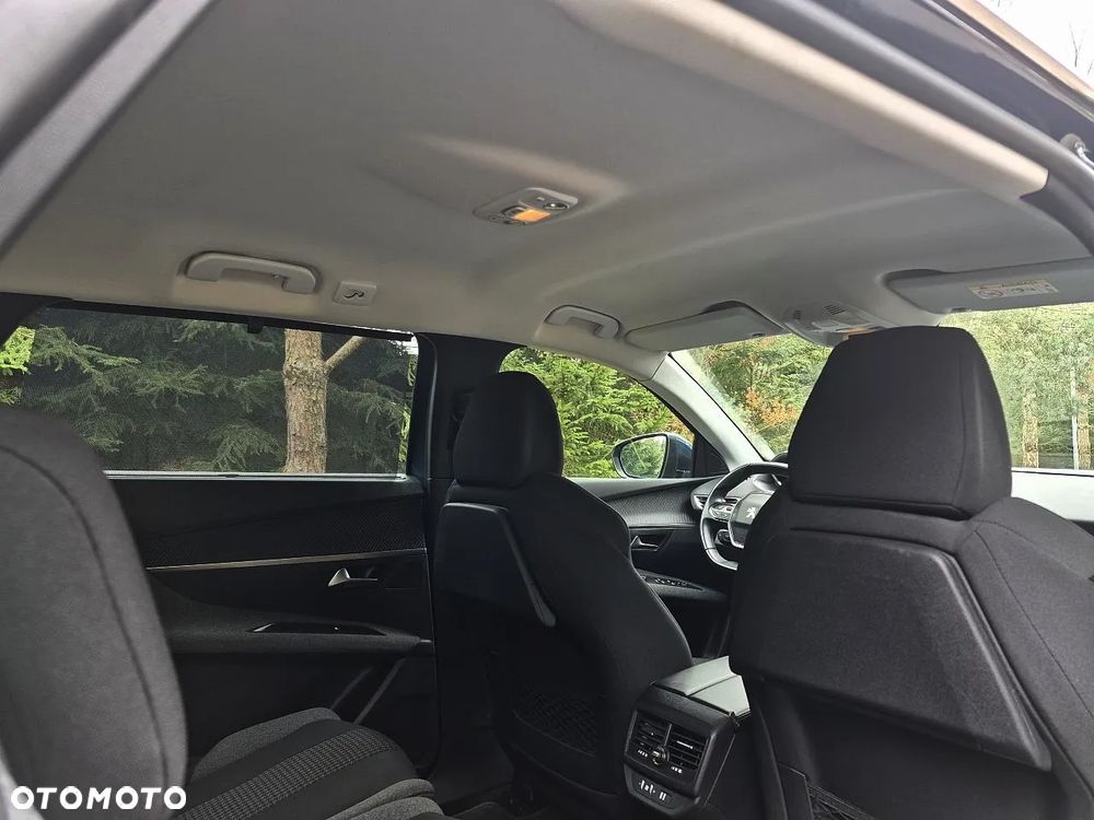 Peugeot 5008 - 13