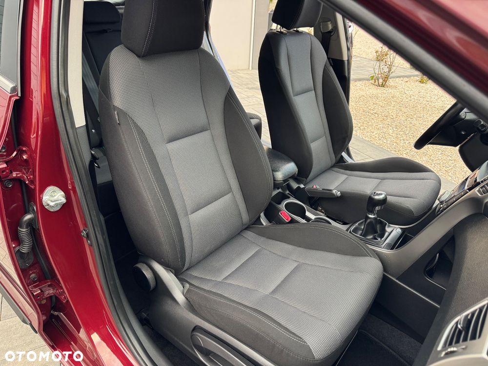 Hyundai i30 blue 1.6 CRDi YES Silver - 27
