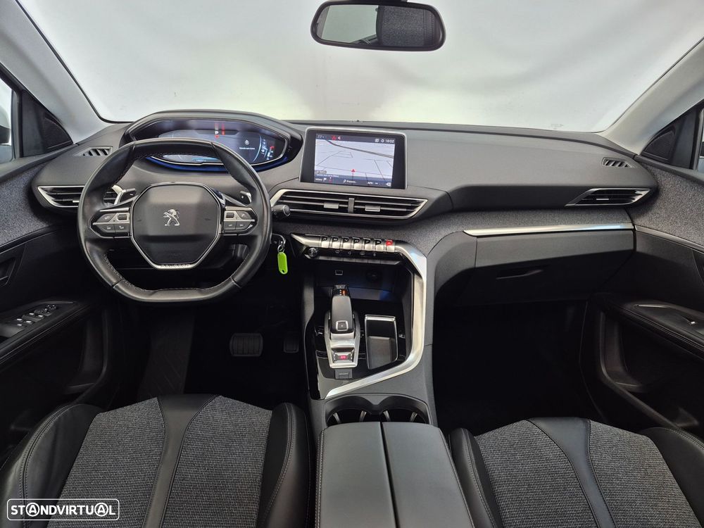 Peugeot 5008 1.5 BlueHDi Allure Pack EAT8 - 9