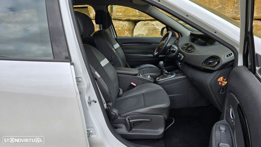 Renault Grand Scénic 1.6 dCi Bose Edition 7L - 33