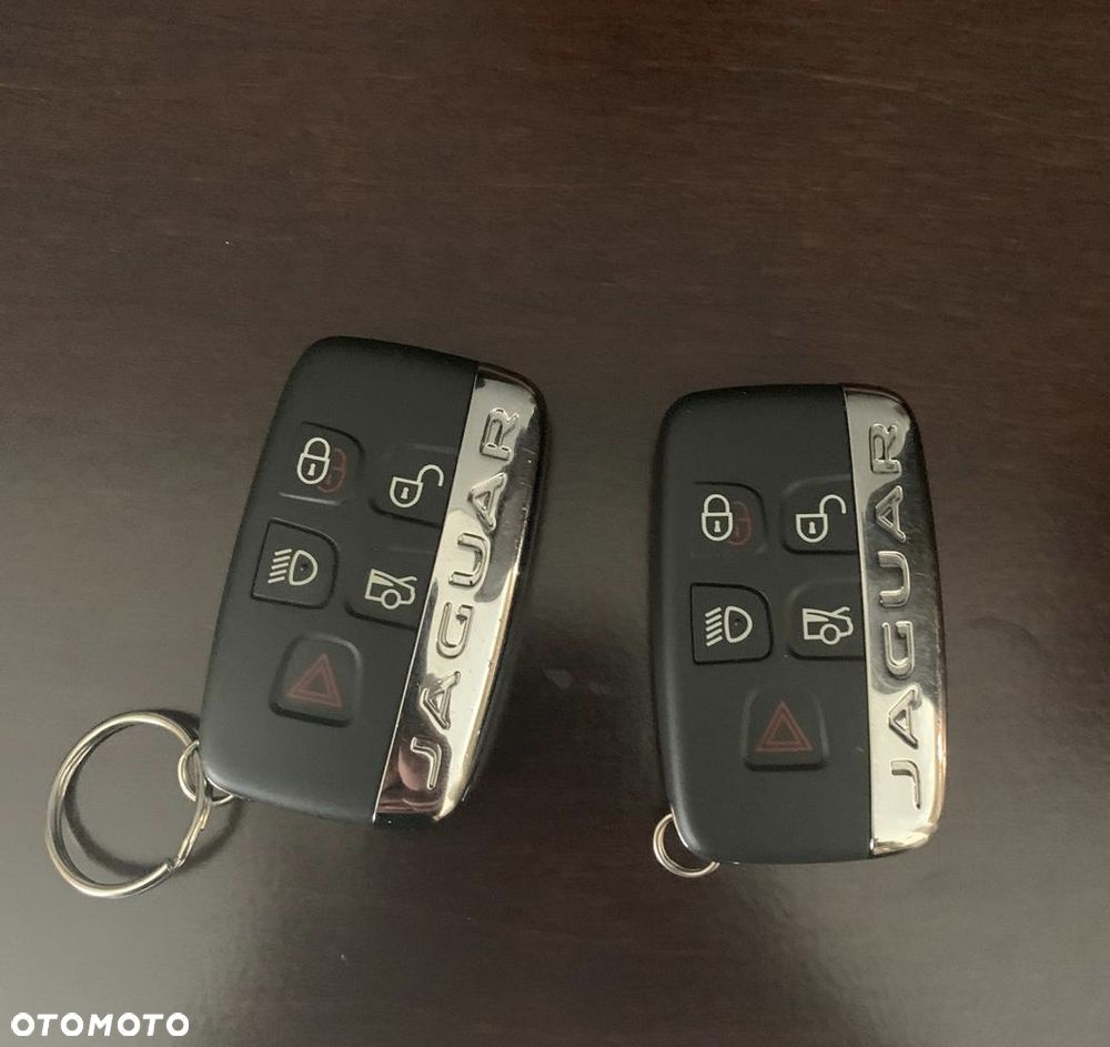 Jaguar XJ 3.0 D V6 Premium Luxury - 7