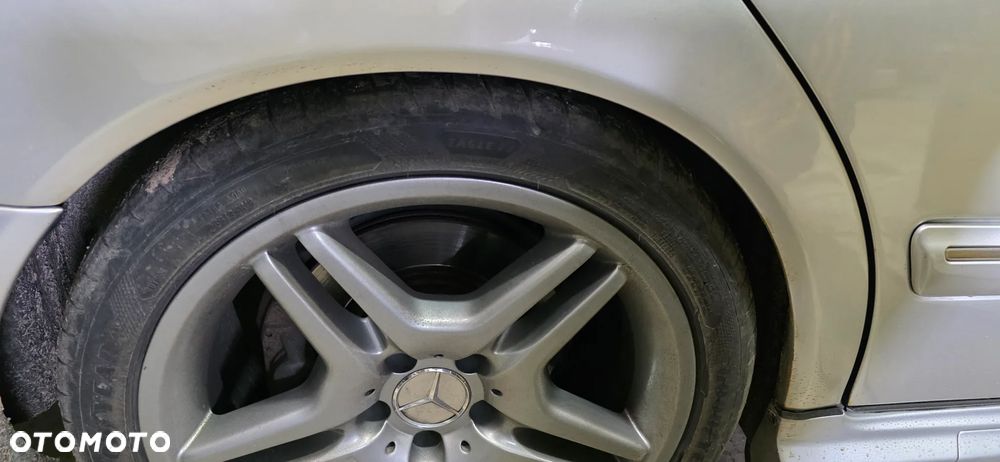 Mercedes-Benz Klasa E - 6