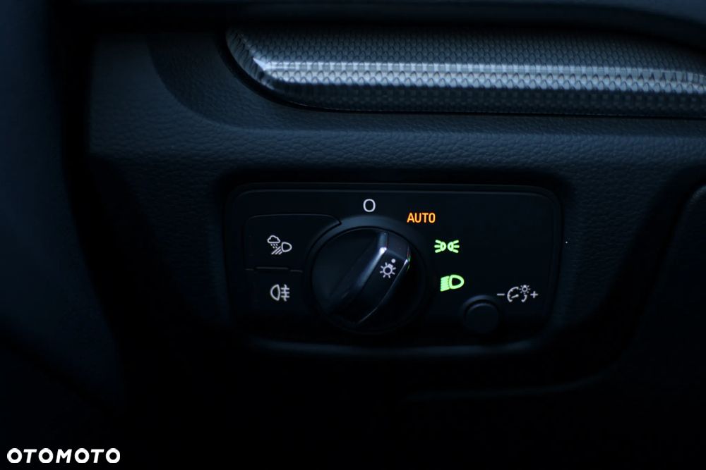 Audi A3 Sportback 1.6 TDI Sport S tronic - 19