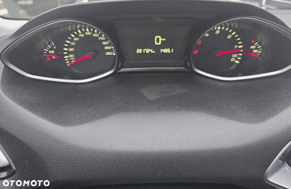 Peugeot 308 - 7