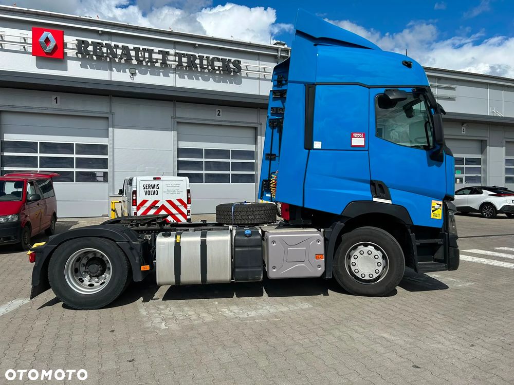 Renault T - 9