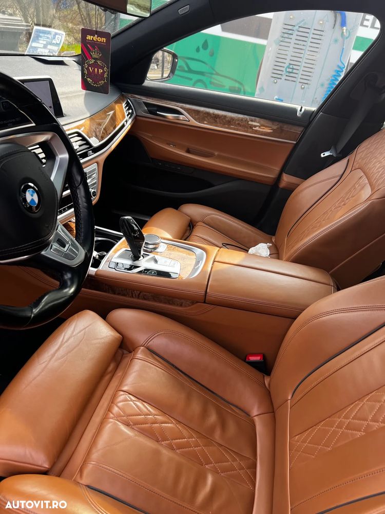 BMW Seria 7 - 8