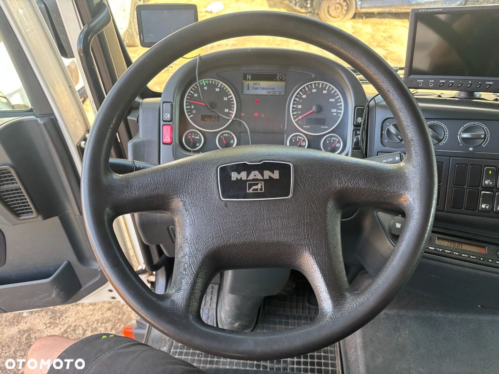 MAN TGL 10.180 - 23