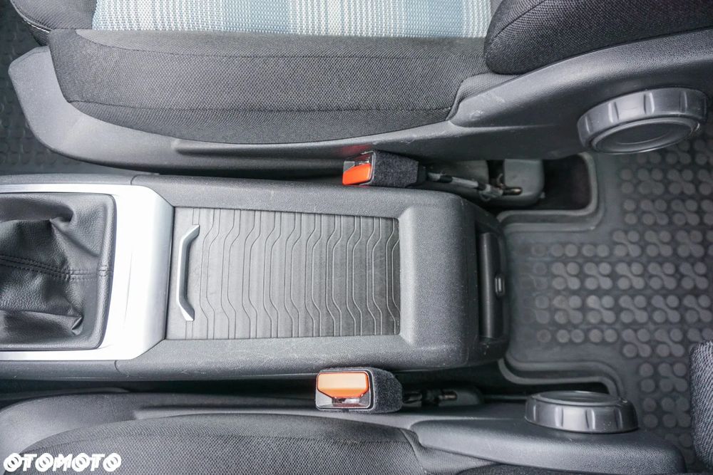 Citroën C4 SpaceTourer 1.2 PureTech Feel S&S - 20