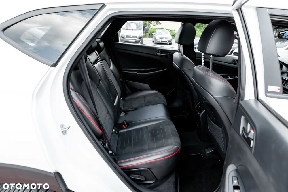 Hyundai Tucson 1.6 GDi 4WD DCT N Line - 25