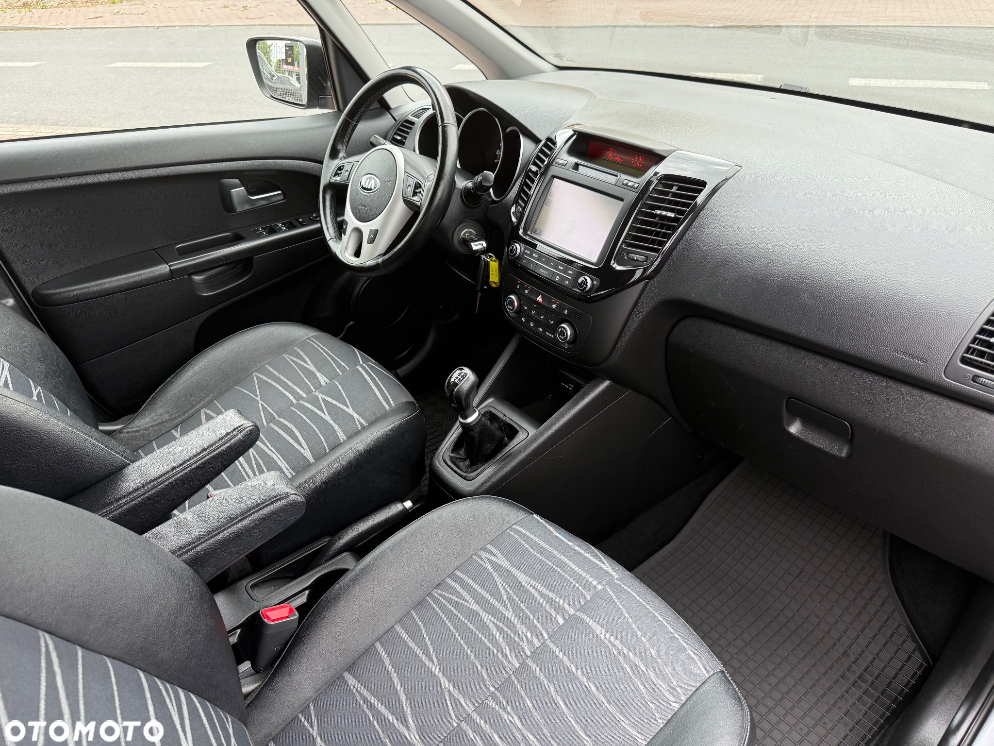 Kia Venga 1.6 Business Line - 11