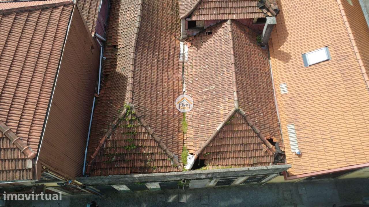 Armazém com elevado potencial em zona central de Vila Nova de Gaia - Grande imagem: 2/11