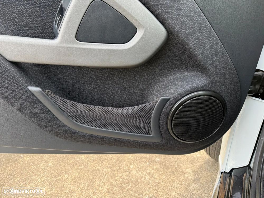 Smart ForTwo Coupé 1.0 mhd Pulse 71 - 30