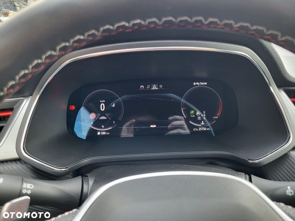 Renault Captur 1.3 TCe mHEV R.S Line EDC - 28