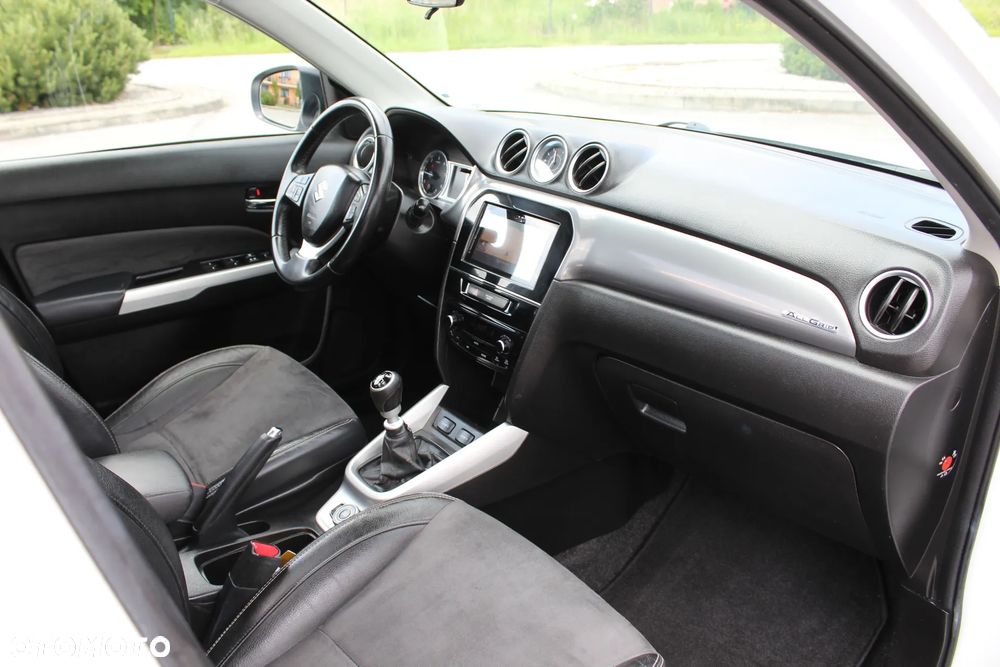 Suzuki Vitara 1.6 DDiS (4x4) Allgrip Comfort+ - 17