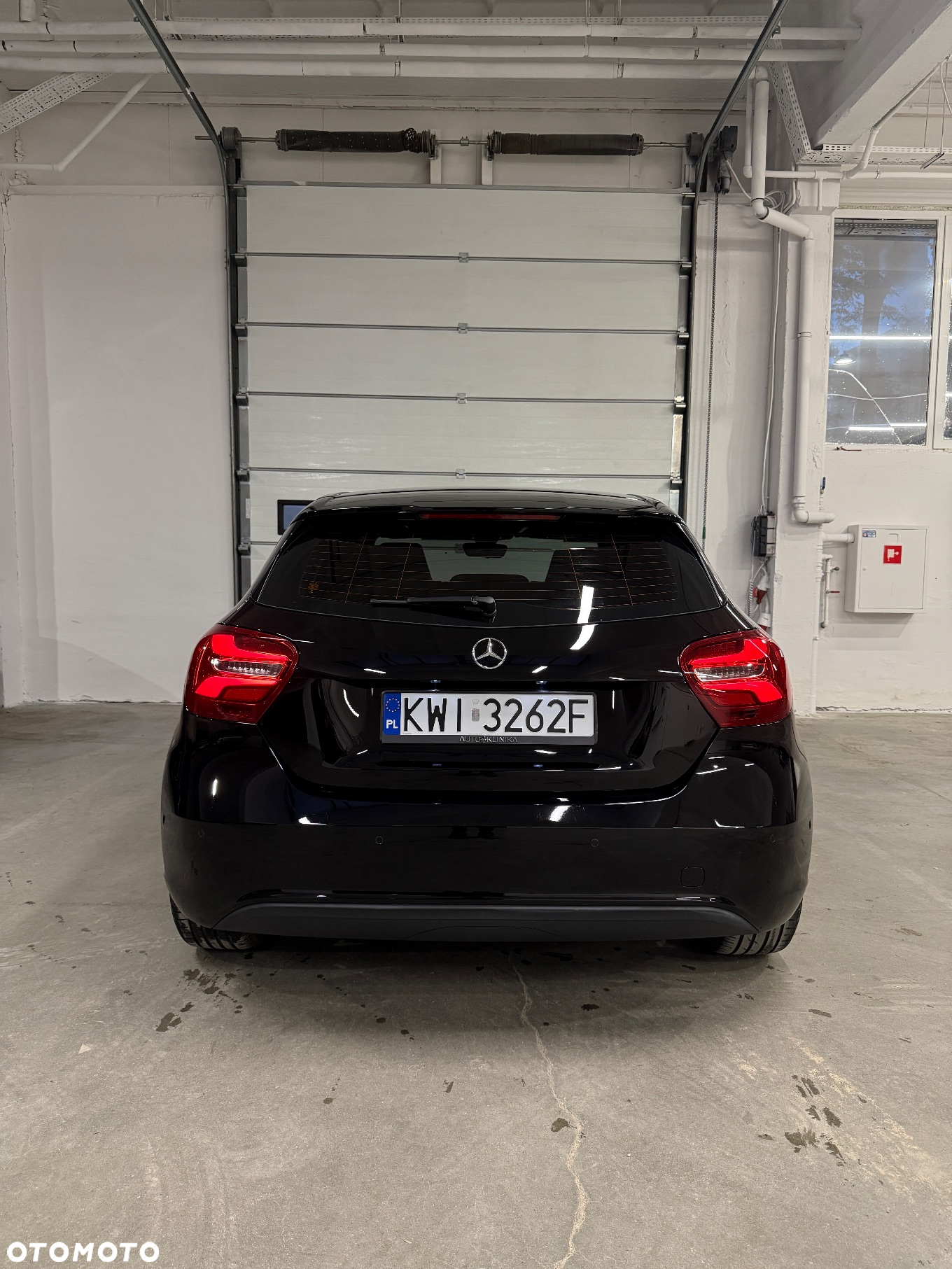 Mercedes-Benz Klasa A 180 7G-DCT - 4