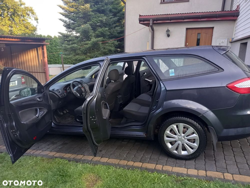 Ford Mondeo - 7