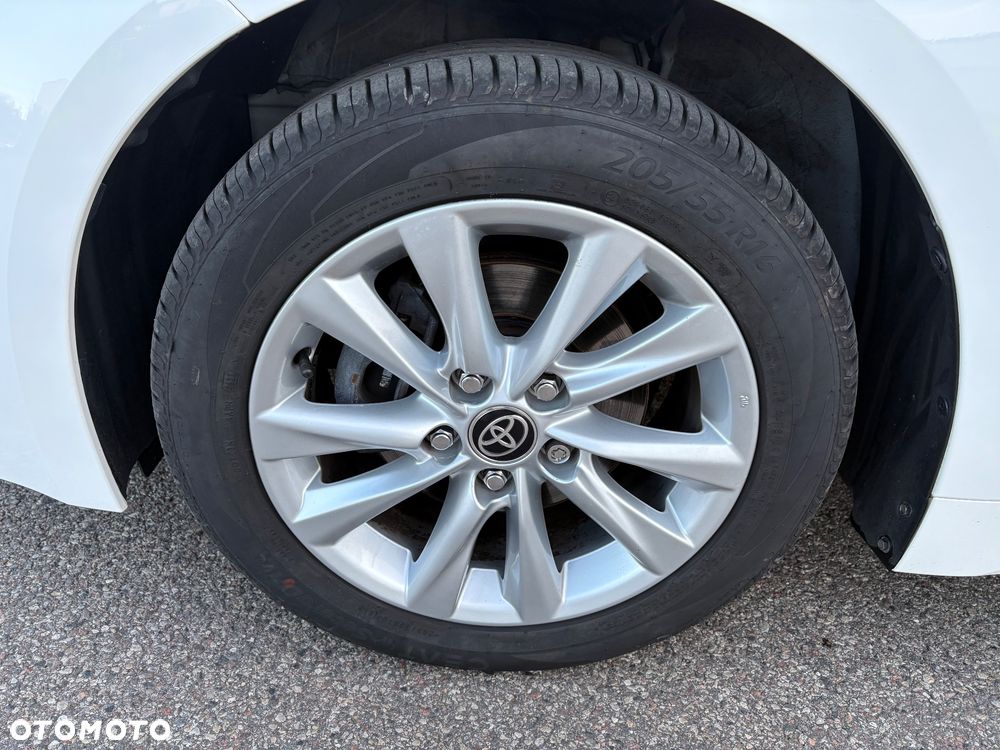 Toyota Corolla 1.8 Hybrid Comfort - 8