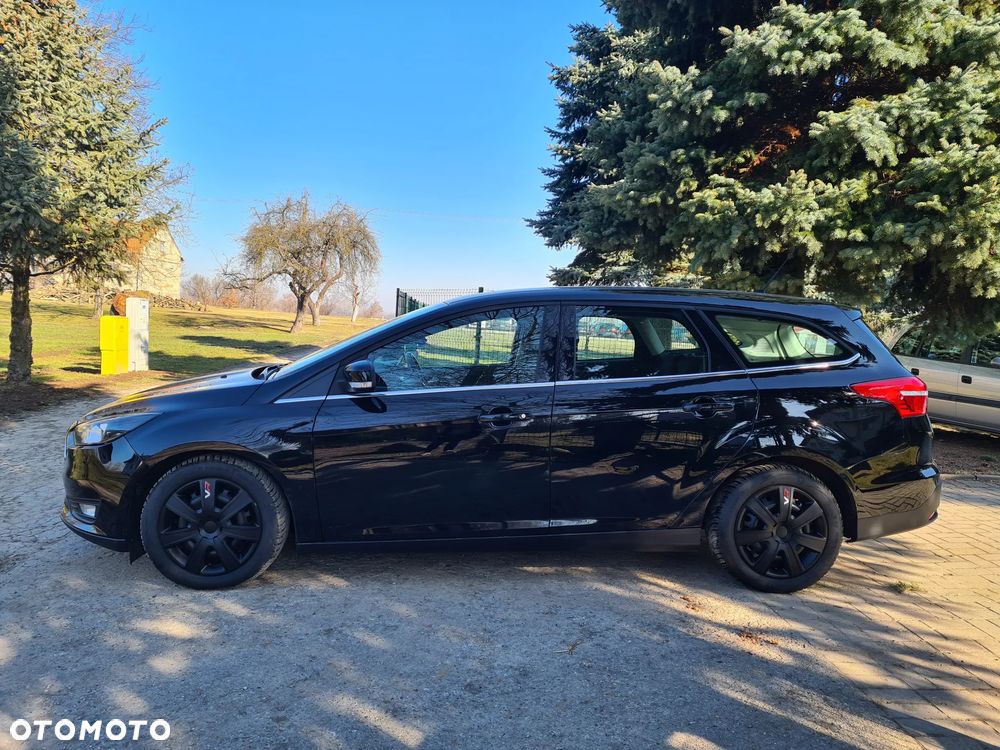 Ford Focus - 8