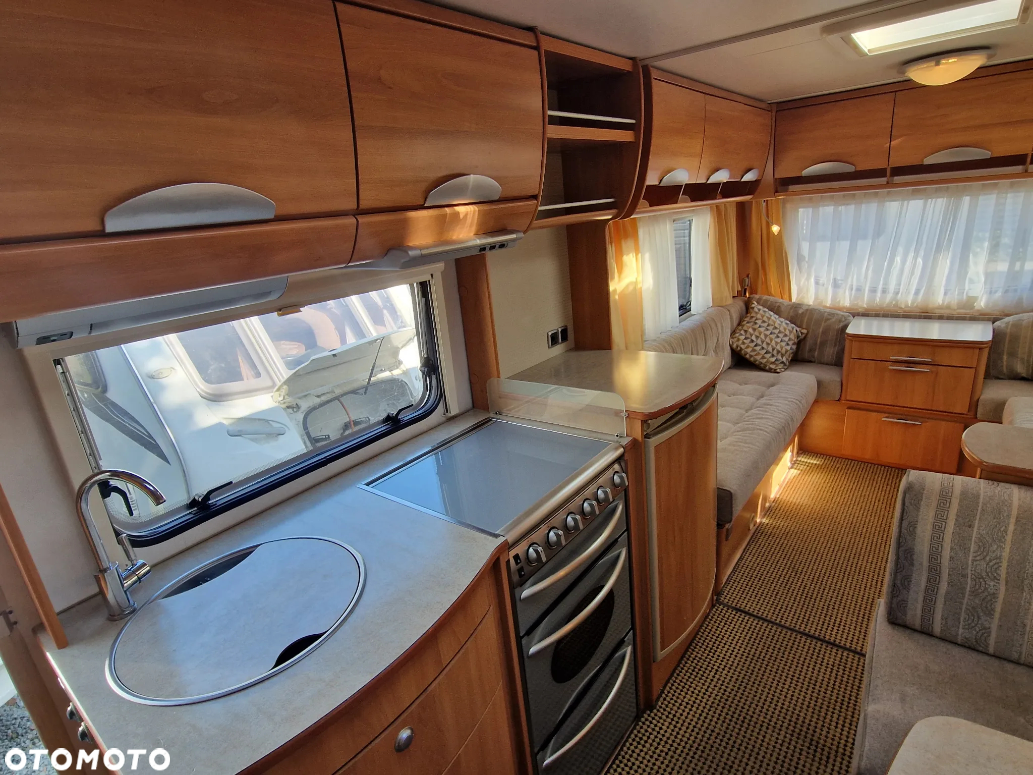 Hymer-Eriba Nova 570 - 3