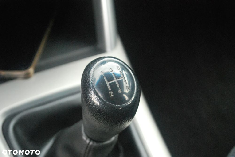 Subaru Forester - 16