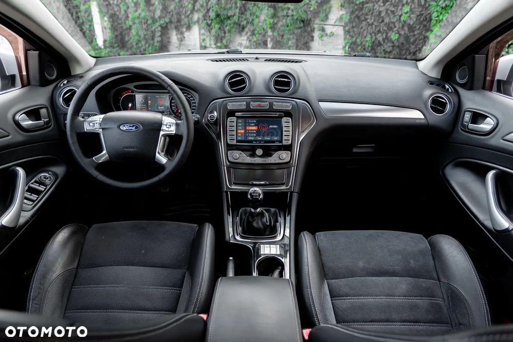 Ford Mondeo 2.0 TDCi Titanium S - 30
