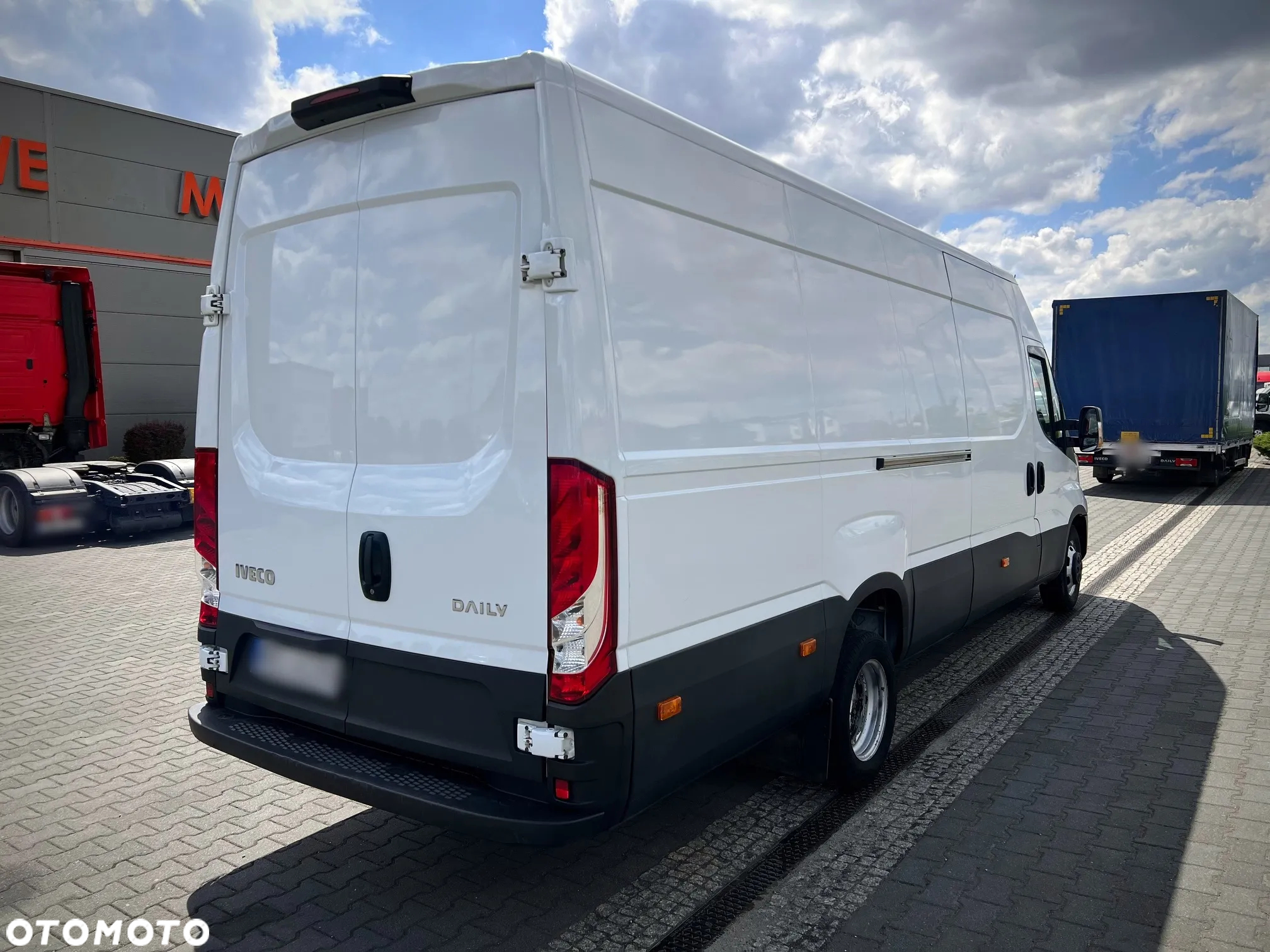 Iveco Daily 35C14 Blaszak Maxi Long Bliźniaki Salon PL, Jeden Właściciel - 3