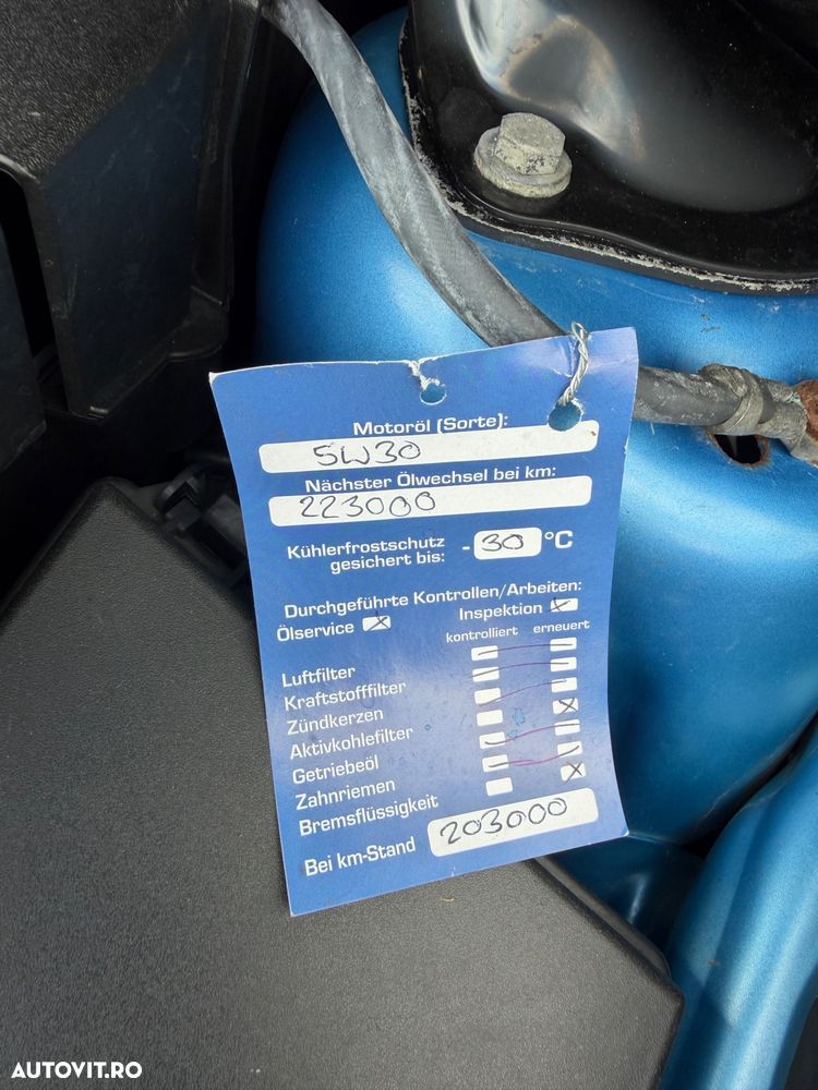 Ford Kuga 2.0 TDCi 4x4 Titanium - 30