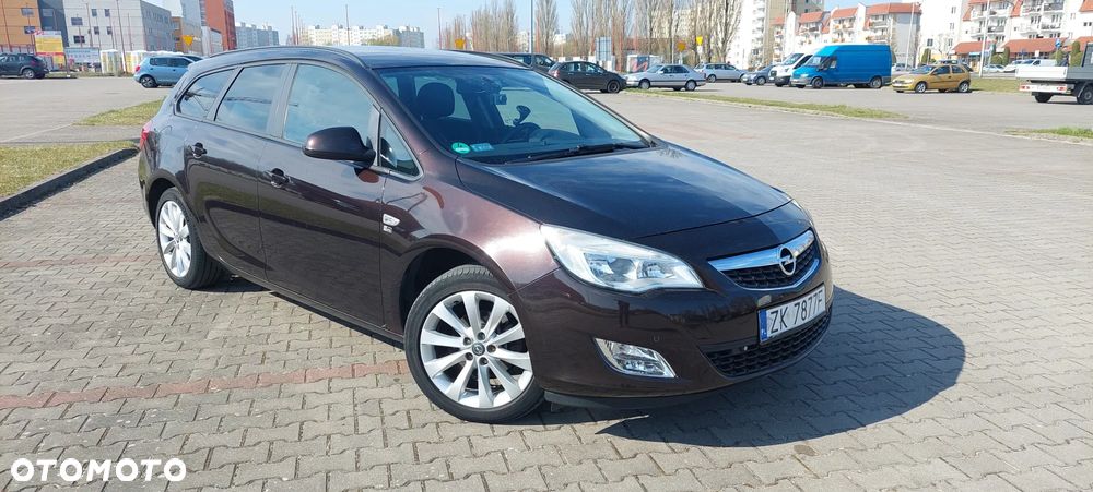 Opel Astra 1.4 Turbo - 4