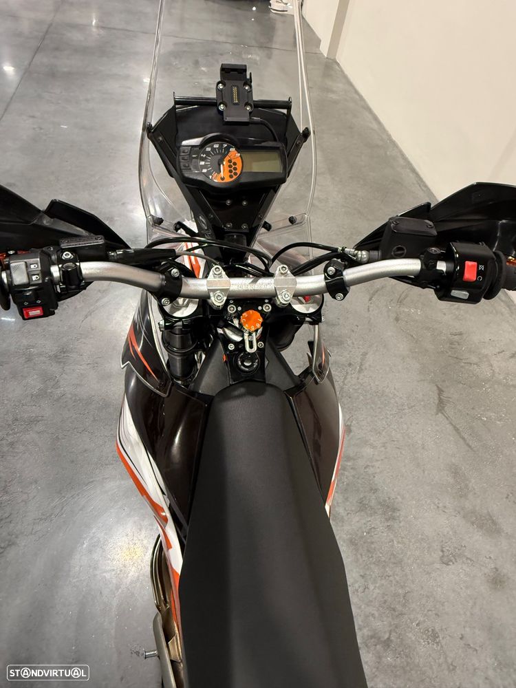 KTM 690 - 18