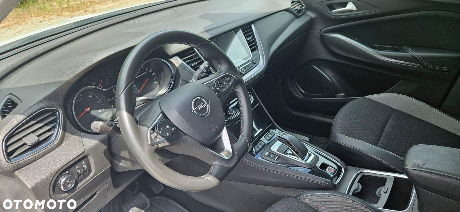 Opel Grandland X 1.6 T PHEV 4x4 Edition Business - 16