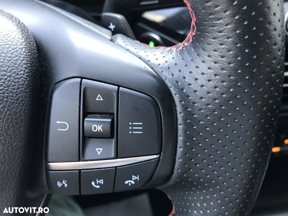 Ford Focus 1.5 Ecoboost ST-Line - 19