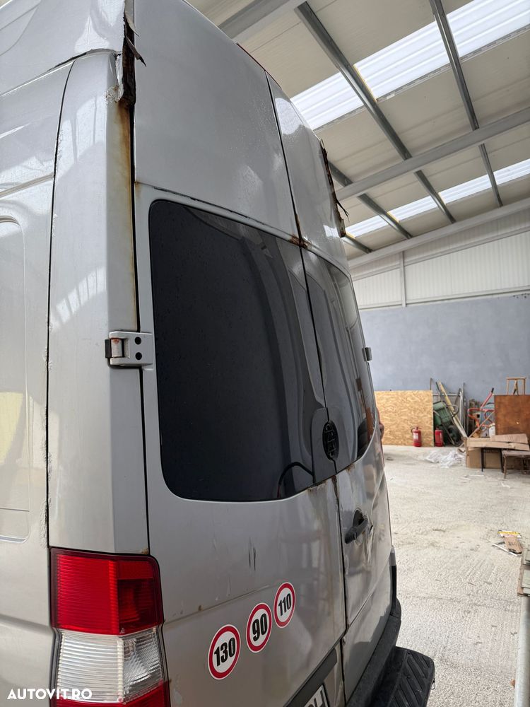 Mercedes-Benz Sprinter motor 3.0 cutie automata - 4