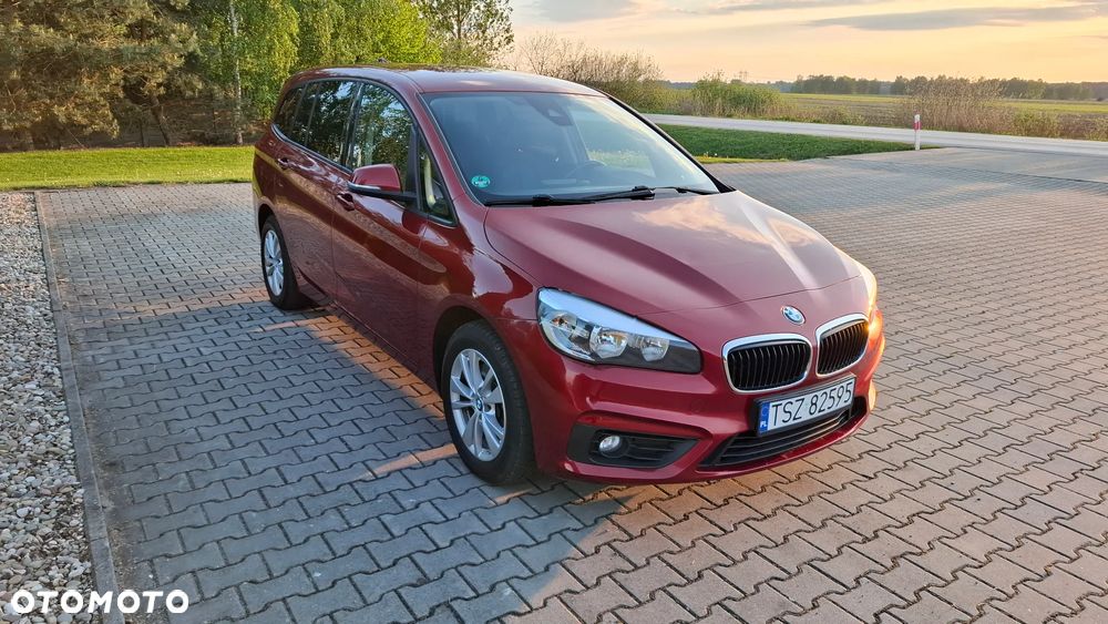 BMW Seria 2 218d - 2