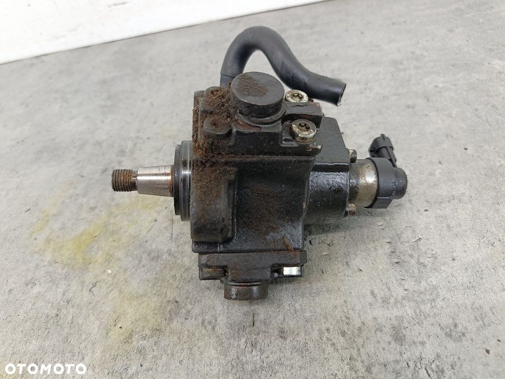 POMPA WTRYSKOWA FIAT CROMA II 0055205935 0445010150  BOSCH 1.9 JTD - 2