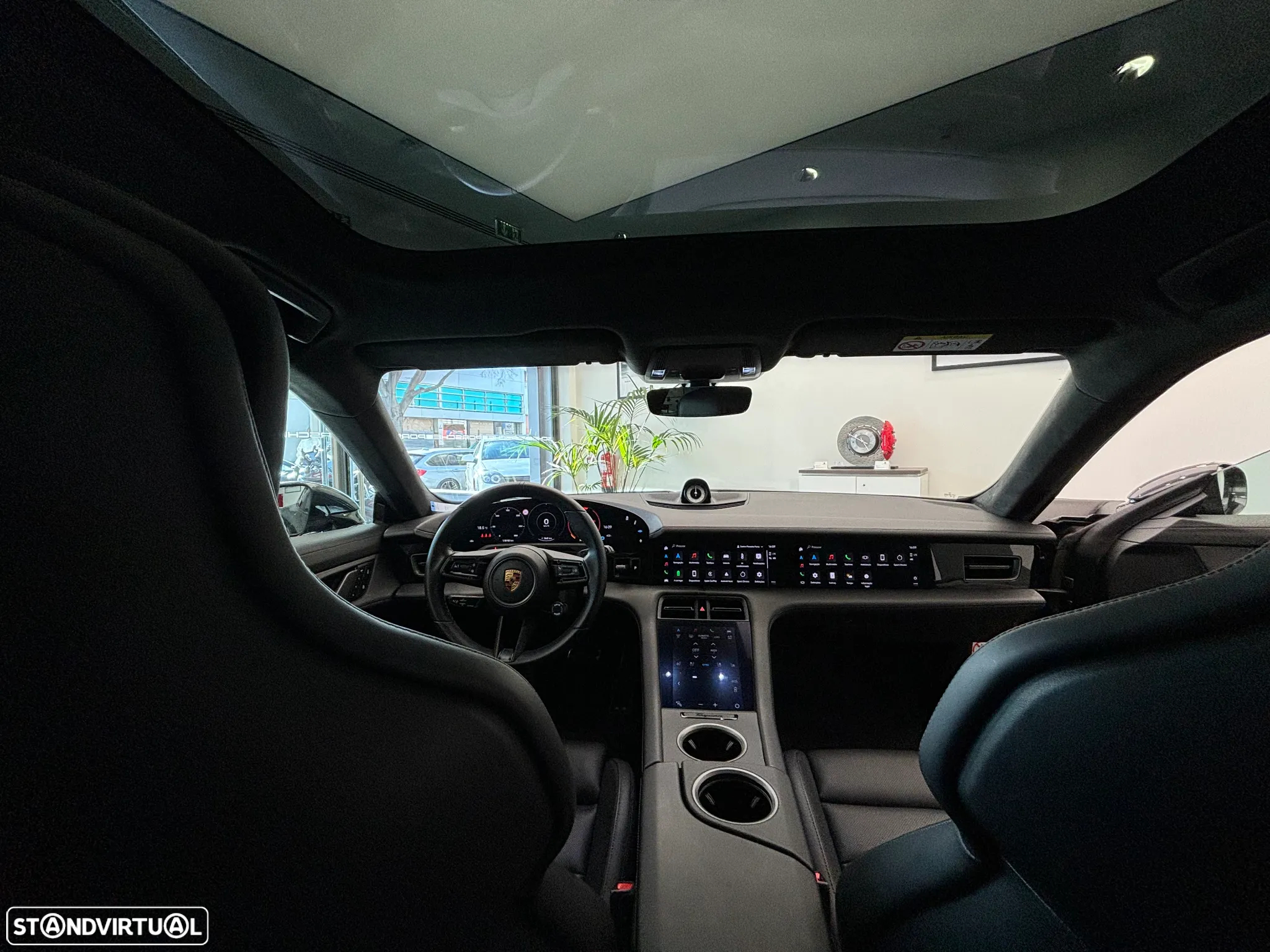 Porsche Taycan Sport Turismo Turbo S - 31