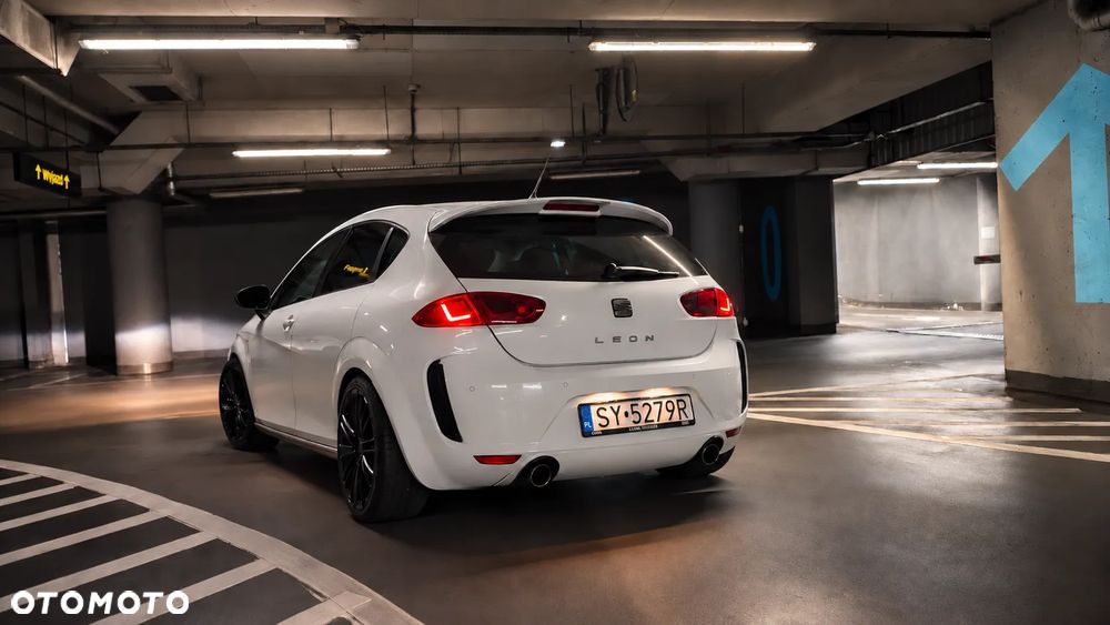 Seat Leon 2011 photo 5