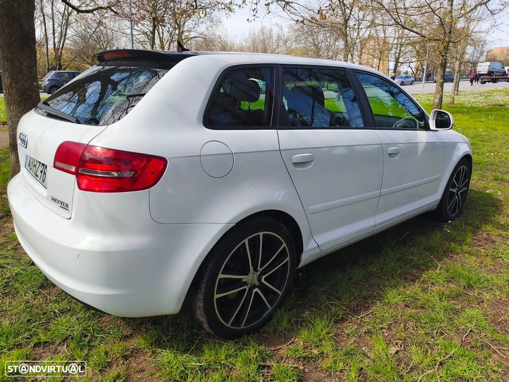 Audi A3 Sportback 2.0 TDi S-line quattro - 18