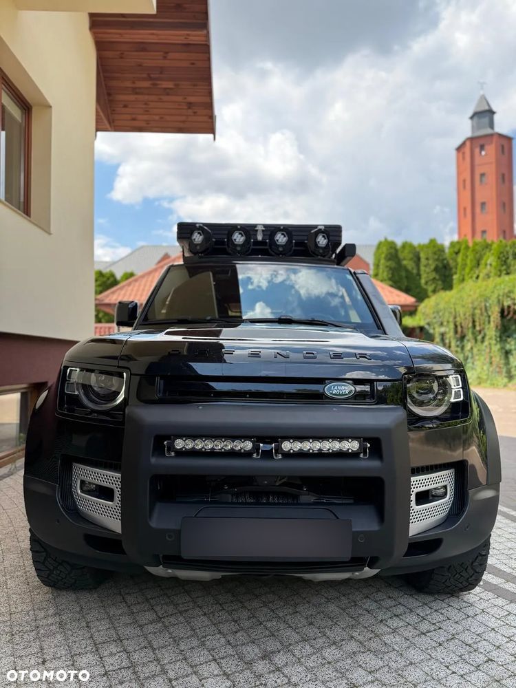Land Rover Defender 110 P300 S - 13