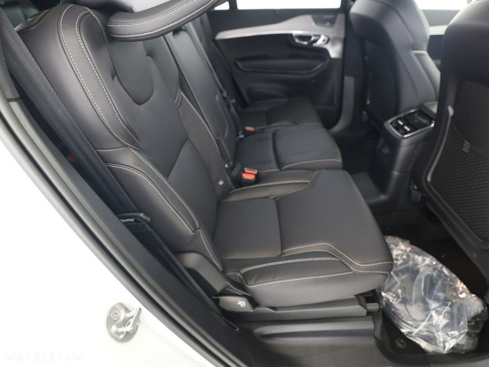 Volvo XC 90 - 4