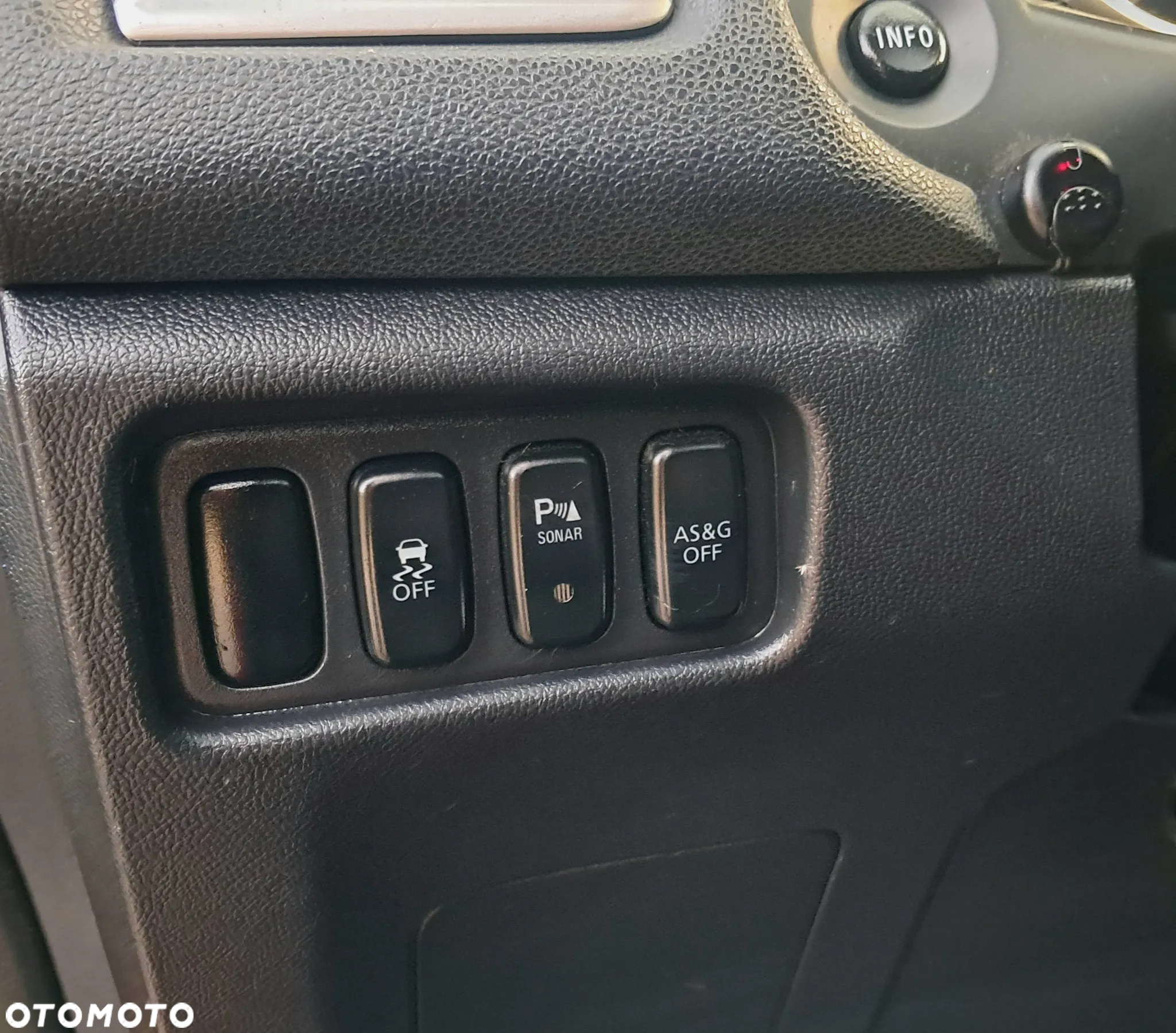 Mitsubishi ASX 1.8 DID Invite 4WD AS&G - 25