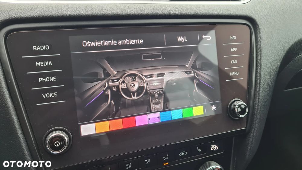 Skoda Octavia 1.5 TSI ACT DSG Ambition - 7