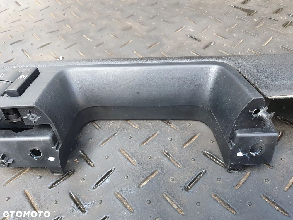 FORD C-MAX BOCZEK UCHWYT RĄCZKA DRZWI PANEL STEROWANIA PRZEŁĄCZNIK SZYB LUSTEREK 3M51-R23943-B 3M5T-14A132-AE - 3