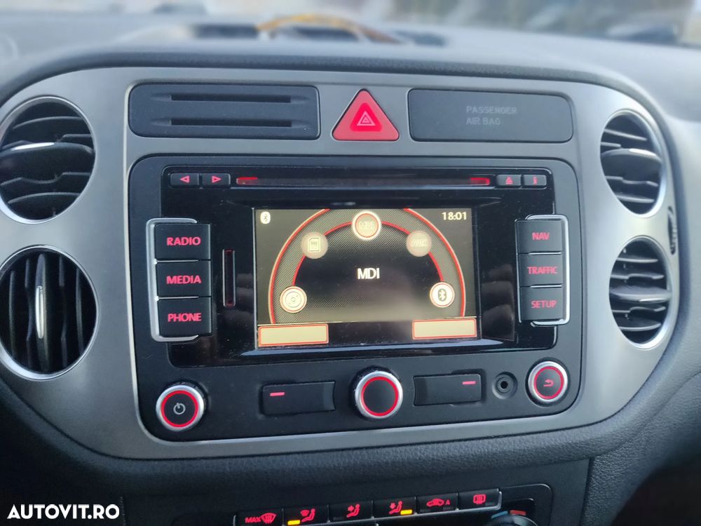 Volkswagen Tiguan - 18