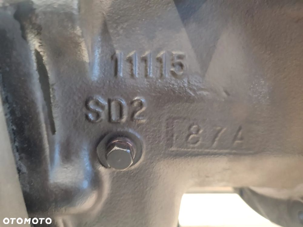 Skrzynia biegów 131152 Case 580SLE Carraro - 17